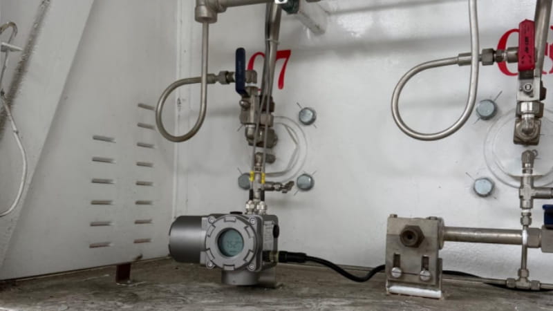 氢气管束车加装鼎力华业DPT8851 温压复合变送器